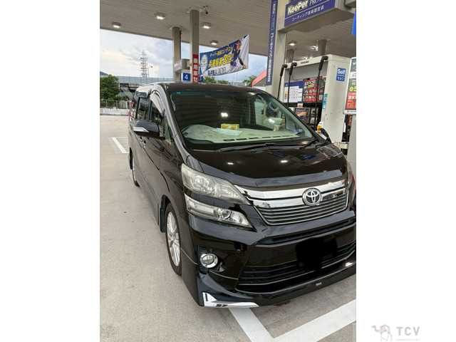 2012 Toyota Vellfire
