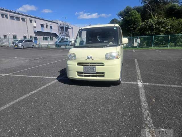 2009 Daihatsu Tanto