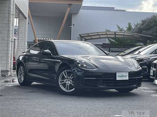 2017 Porsche Panamera