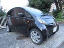 2011 Mitsubishi i