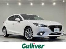 2016 Mazda Axela Sport