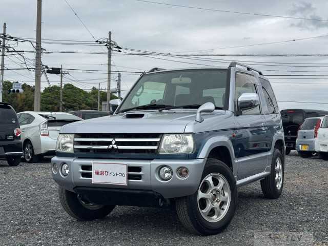 2006 Mitsubishi Pajero Mini