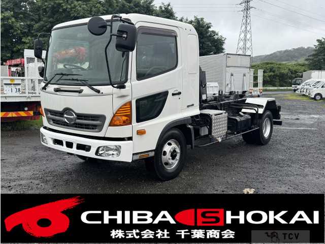 2016 Hino Hino Others