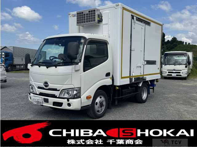 2021 Hino Dutro