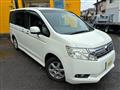 2012 Honda Step WGN