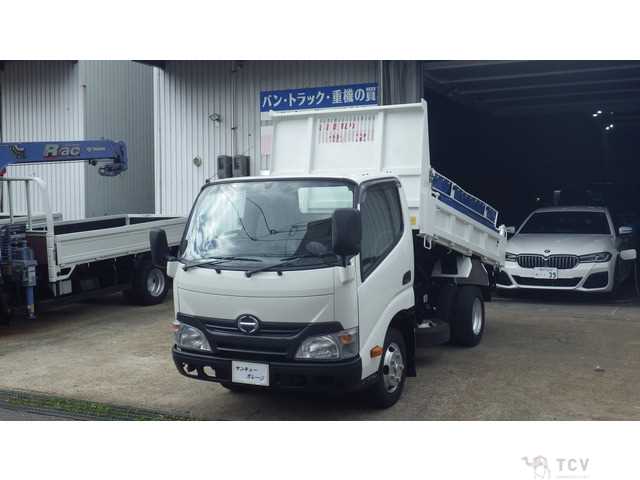 2014 Hino Dutro