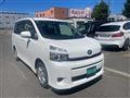 2013 Toyota Voxy