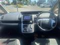 2013 Toyota Voxy