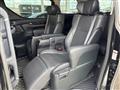 2018 Toyota Alphard Hybrid