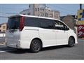 2015 Toyota Noah