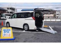 2025 Toyota Noah