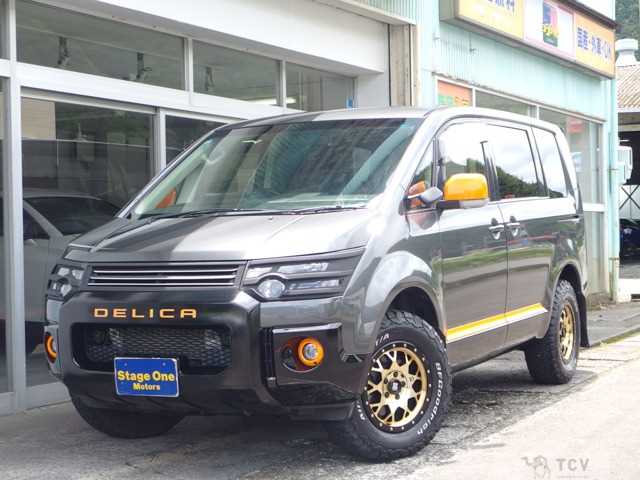 2017 Mitsubishi Delica D5