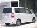 2013 Toyota Noah