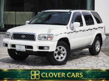2000 Nissan Terrano