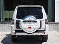 2013 Mitsubishi Pajero