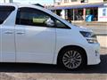 2012 Toyota Vellfire