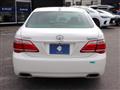 2011 Toyota Crown