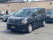 2012 Toyota Voxy