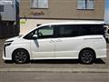 2017 Toyota Voxy