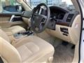 2017 Toyota Land Cruiser