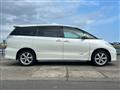 2009 Toyota Estima Hybrid
