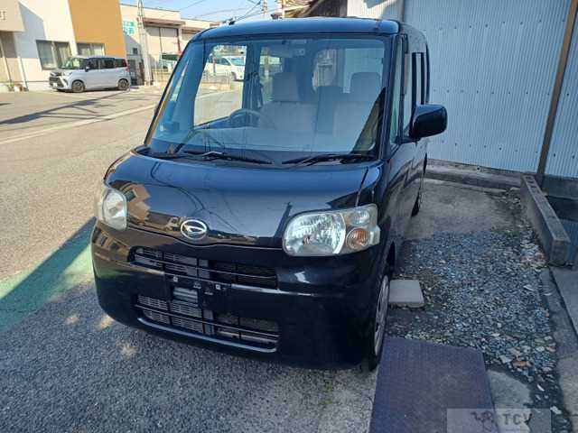 2010 Daihatsu Tanto