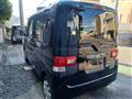 2010 Daihatsu Tanto