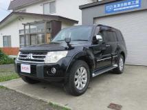 2010 Mitsubishi Pajero