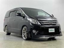 2012 Toyota Alphard Hybrid