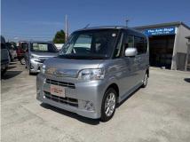 2012 Daihatsu Tanto