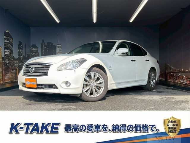 2012 Nissan Fuga