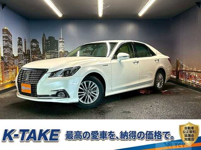2017 Toyota Crown