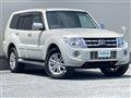 2012 Mitsubishi Pajero