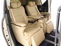 2016 Toyota Alphard G