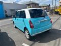 2004 Daihatsu Miragino