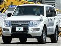 2017 Mitsubishi Pajero