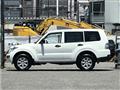 2017 Mitsubishi Pajero