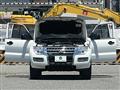 2017 Mitsubishi Pajero