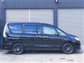 2012 Nissan Serena
