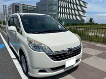 2005 Honda Step WGN