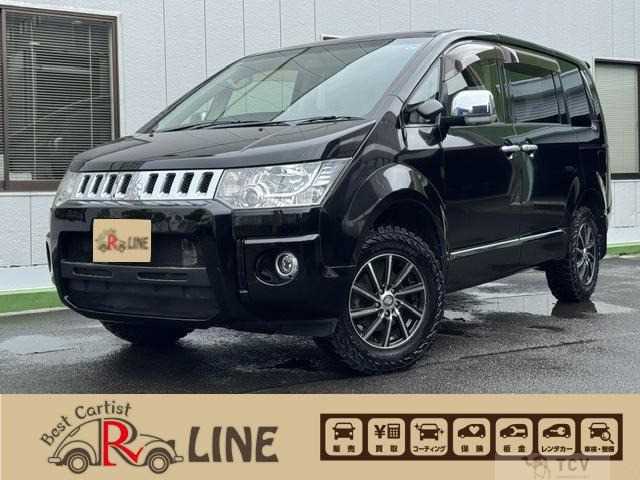 2014 Mitsubishi Delica D5
