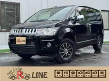 2014 Mitsubishi Delica D5