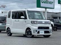 2015 Daihatsu WAKE