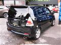 2000 Daihatsu YRV