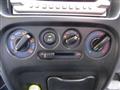 2000 Daihatsu YRV