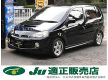2000 Daihatsu YRV