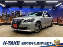 2015 Toyota Crown Majesta