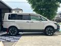 2015 Mitsubishi Delica D5