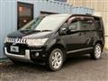 2010 Mitsubishi Delica D5