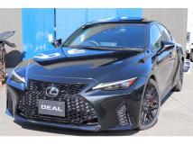 2021 Lexus IS